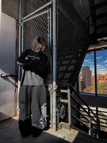 "DESTROYED" SWEATS BLACK