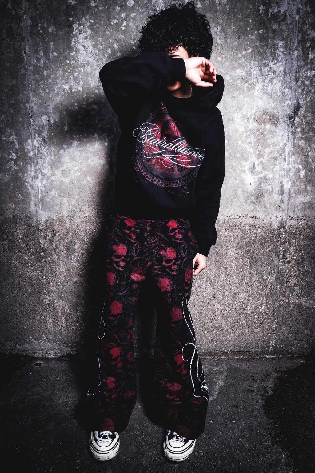 "SKULL" SWEATS