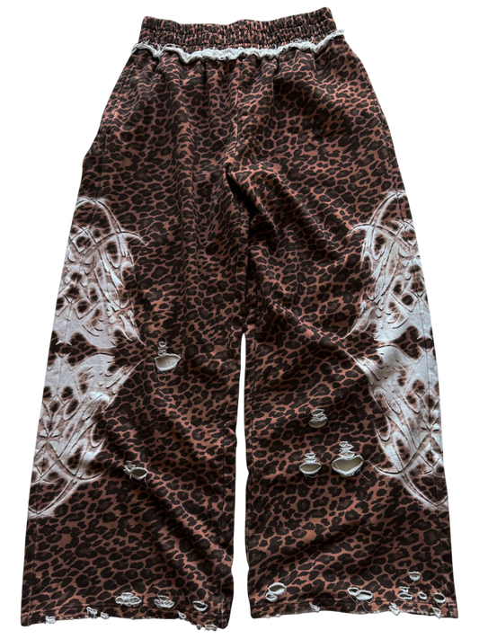 "DESTROYED" SWEATS CHEETAH